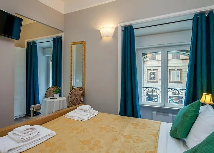 Guest house Raphael 4*